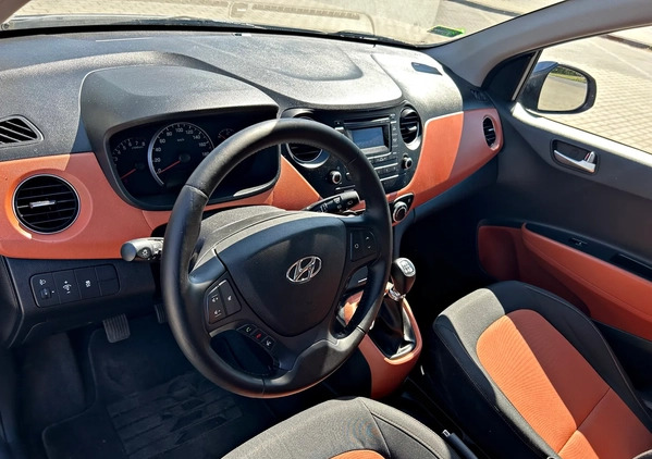 Hyundai i10 cena 23500 przebieg: 123000, rok produkcji 2013 z Kobyłka małe 232